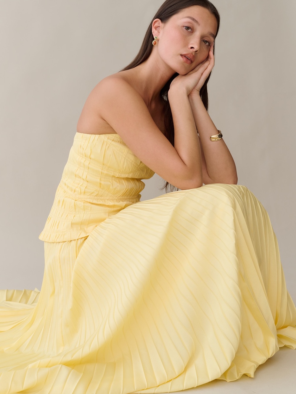 Few Moda Ada Yellow Strapless Pleated Maxi Dress Size 2 NWT - Picture 5 of 7